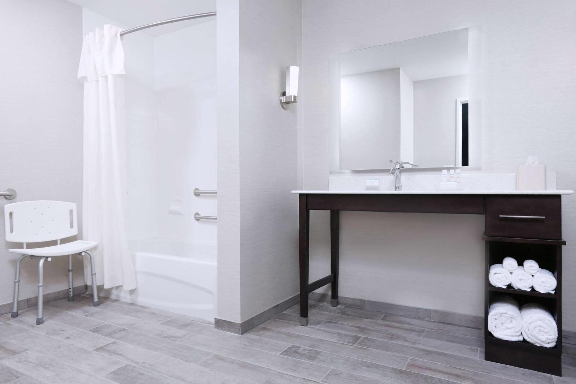 Homewood Suites By Hilton West Fargo/Sanford Medical Center Dış mekan fotoğraf
