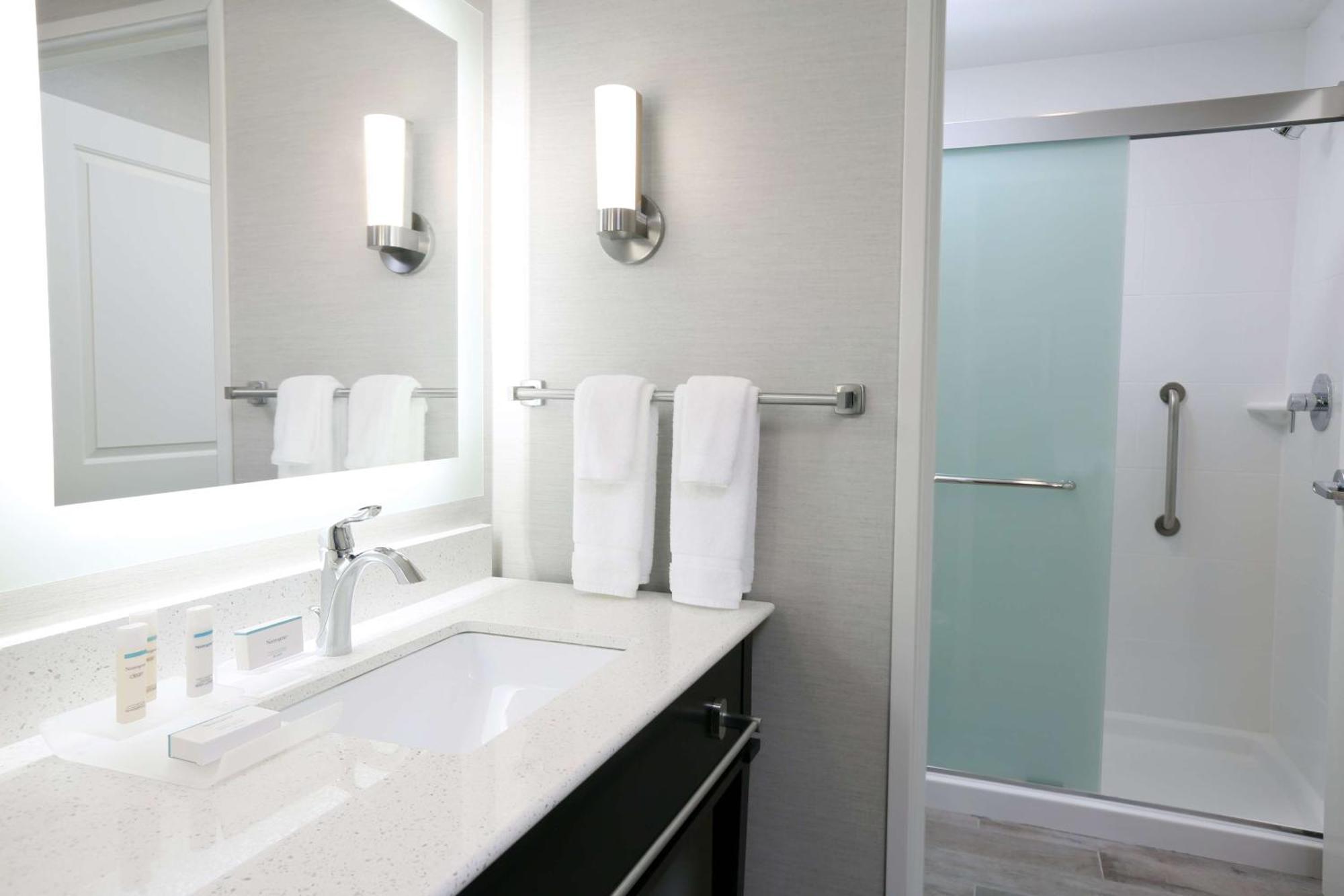 Homewood Suites By Hilton West Fargo/Sanford Medical Center Dış mekan fotoğraf